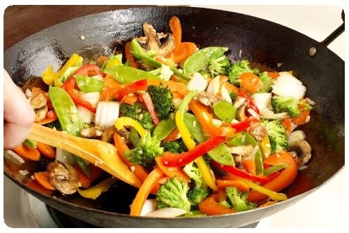 Stir fried vegetables in wok